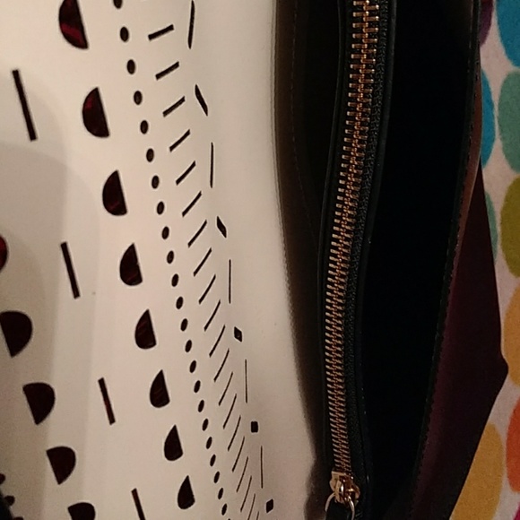 Authentic NWOT Kate Spade blk thick leather clu - Picture 7 of 8